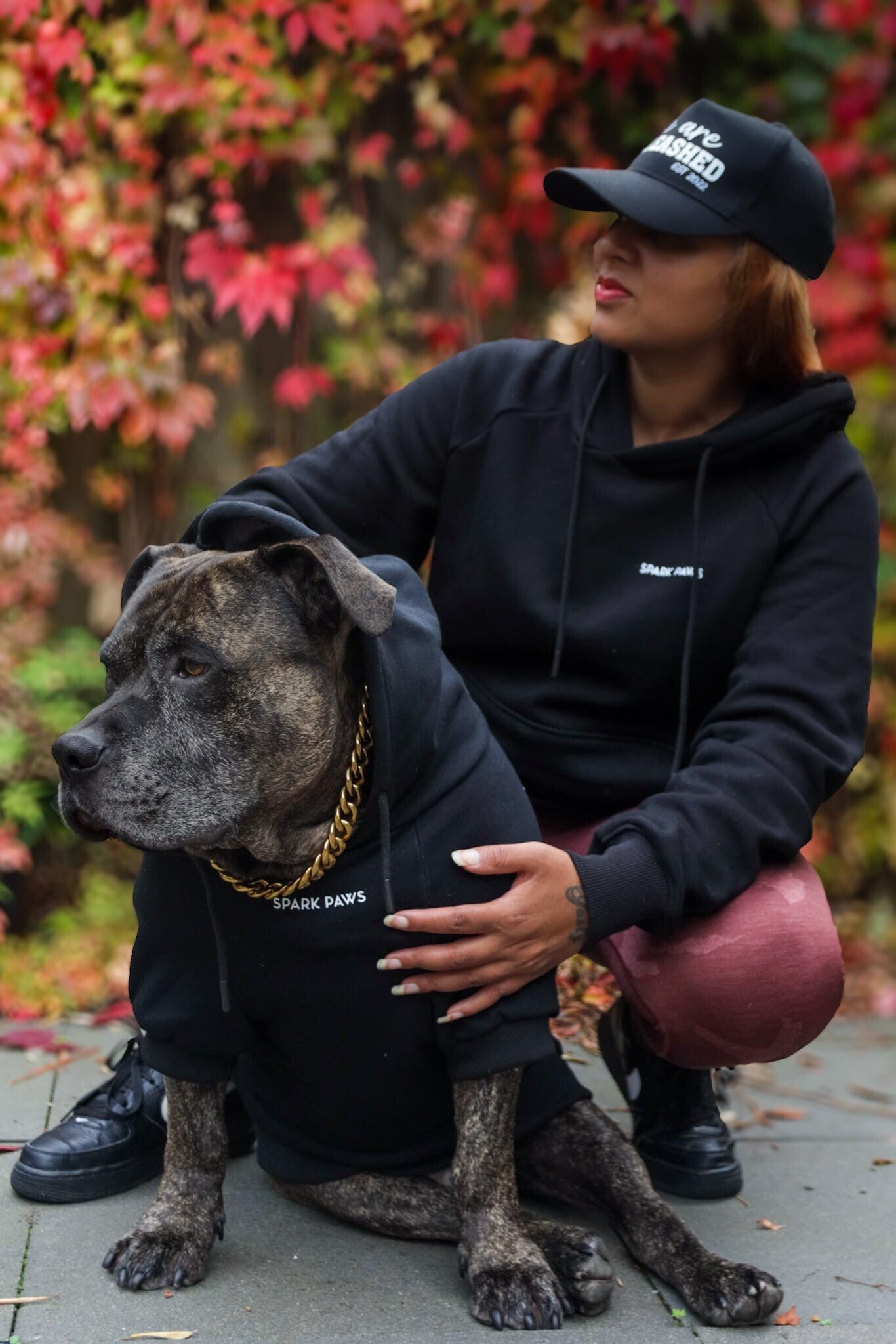 Essentiële menselijke hoodie - Zwart