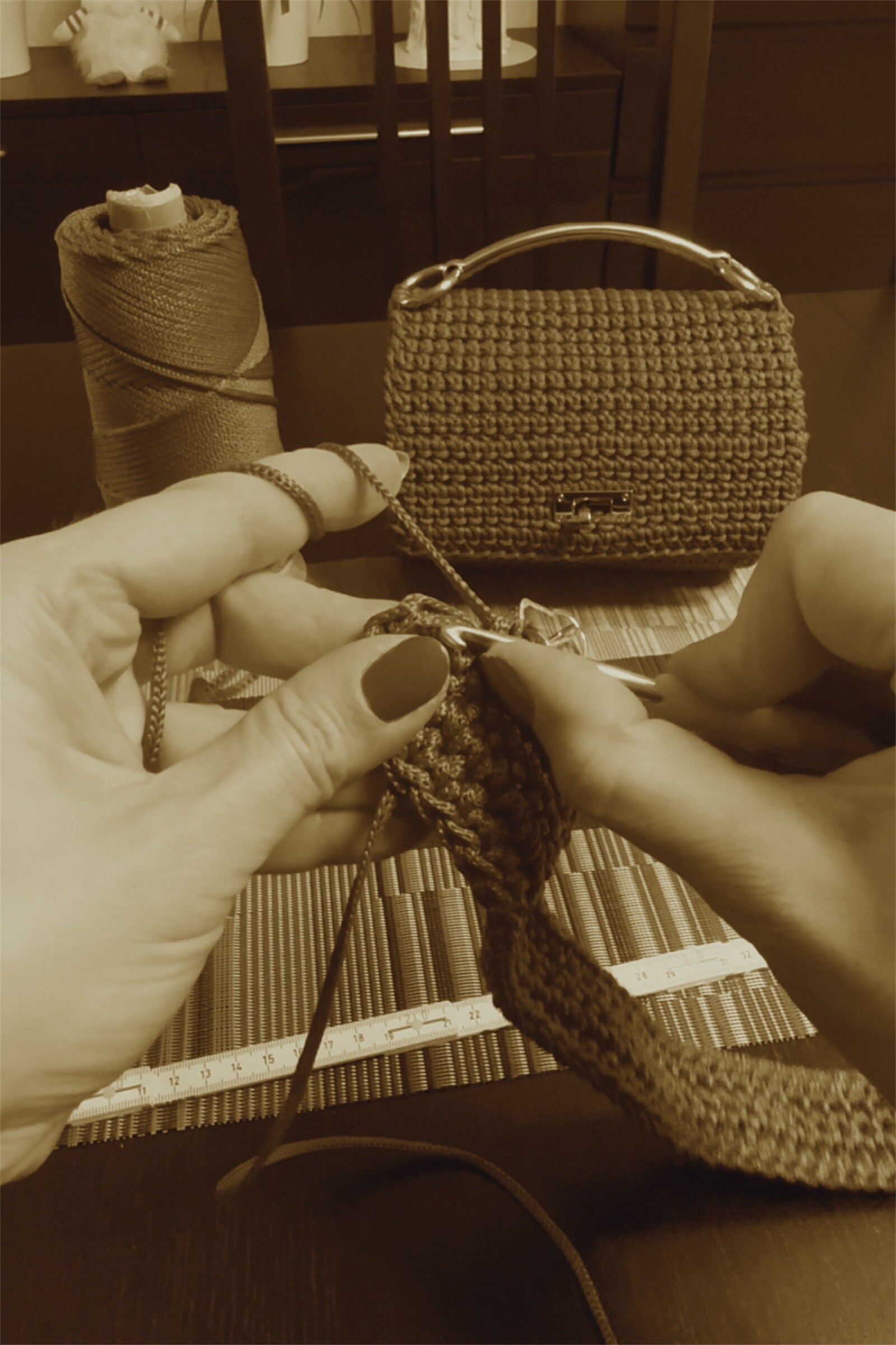 handmade luxury crochet bags and accessories made in Switzerland diy
