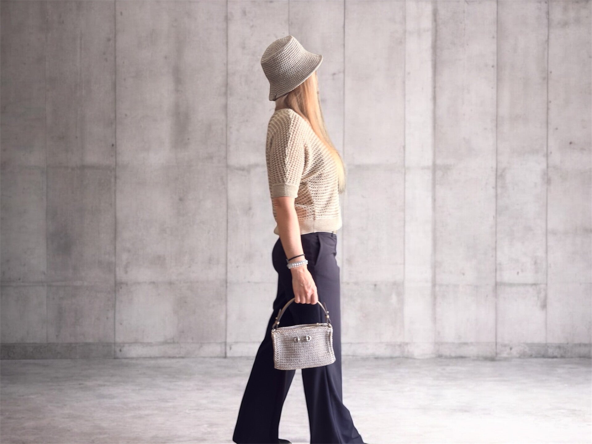 Handmade durable crochet bag ade fro polyester yarn for everyday use