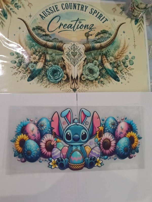 Stitch Easter with eggs