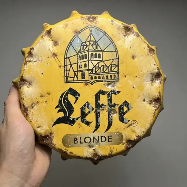 Leffe Blonde Kroonkurk Metaal Bord 2e hands