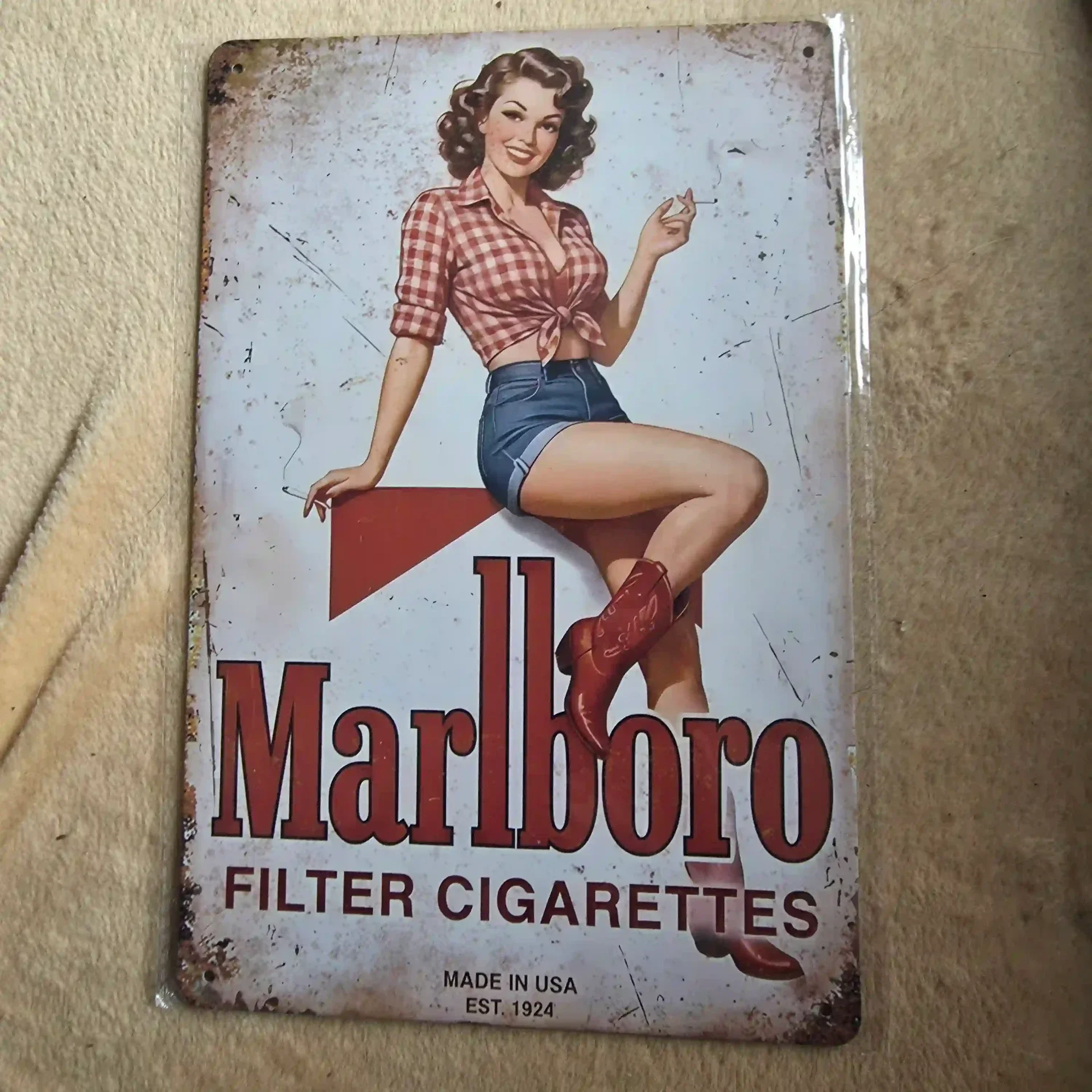 Tweedehands Reclamebord Marlboro Pin-Up 20x30 cm
