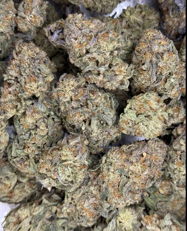 White bubblegum candy