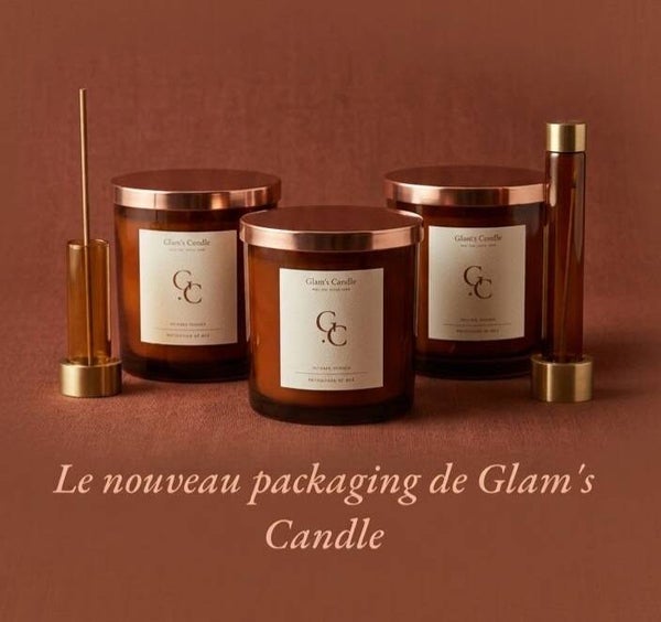 Bougie en contenant verre givré Maron