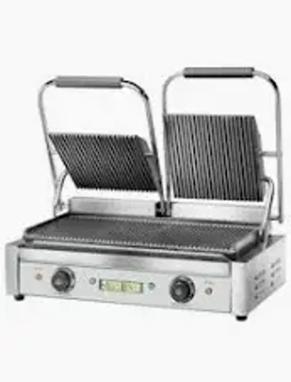 Piastra doppia in ghisa rigata. Struttura in acciaio Inox. EasyLine by FIMAR. Modello EG03. Misure 570x305x210/500(h) mm