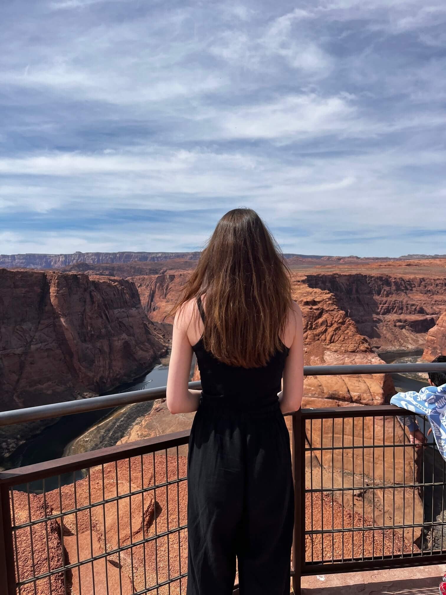Julie fondatrice de Solwest USA lors d un voyage d exploration dans l'Ouest americain
