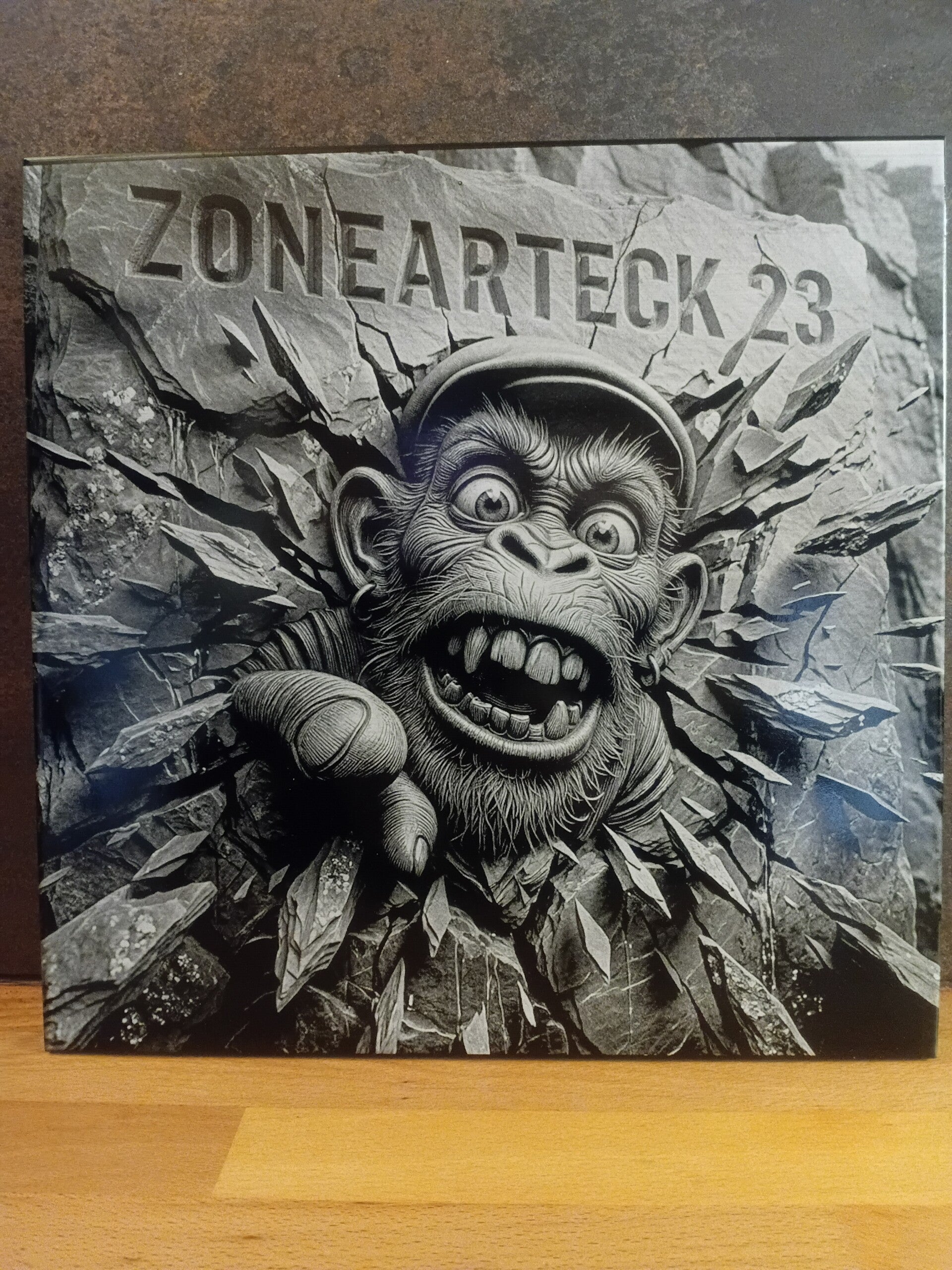 Singe Zonearteck