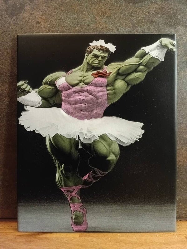 Hulk en tutu rose