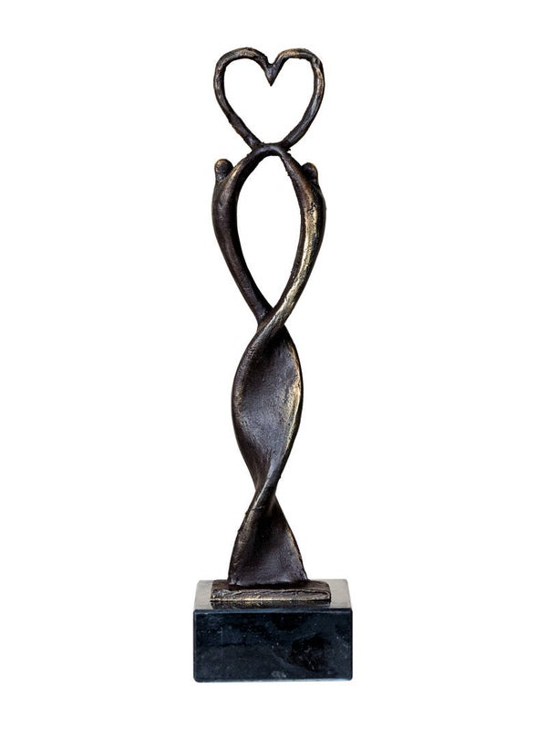 Liefdes sculptuur “Het hart op de juiste plaats”