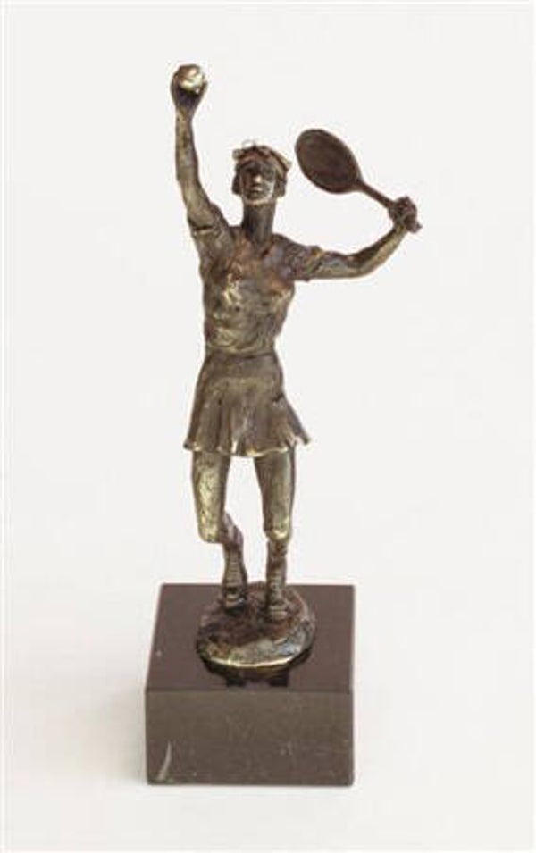 Sport sculptuur “Tennisster”