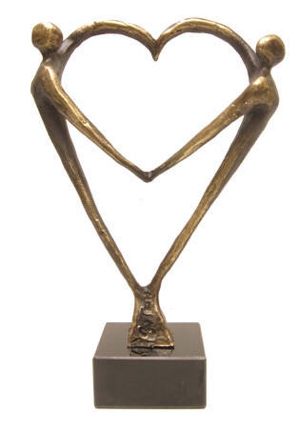 Liefdes sculptuur “Hart voor elkaar”