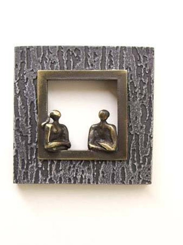 Liefdes sculptuur “De vooruitblik” wanddecoratie van kunsthars