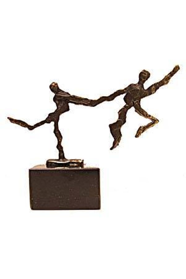 Sculptuur “De sprong wagen”