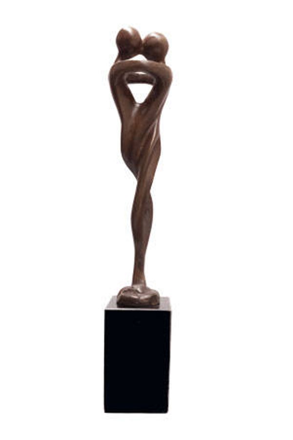 Bronzen sculptuur “Innige omhelzing” klein formaat
