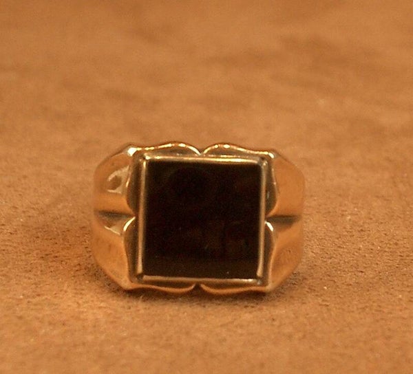 Bague ancienne chevalière Art Deco or et argent et Onyx