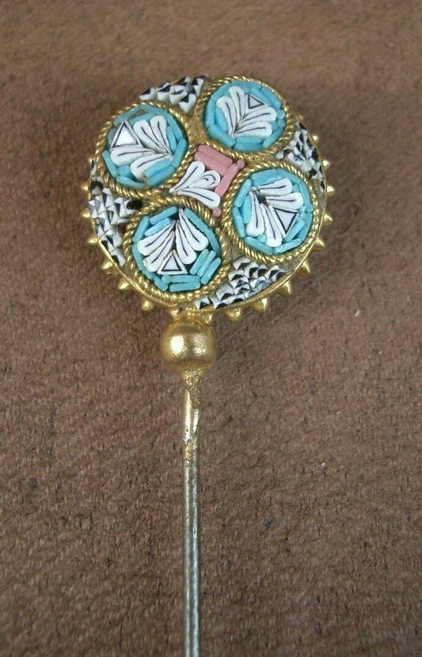 Epingle à chapeau ancienne en micro mosaique