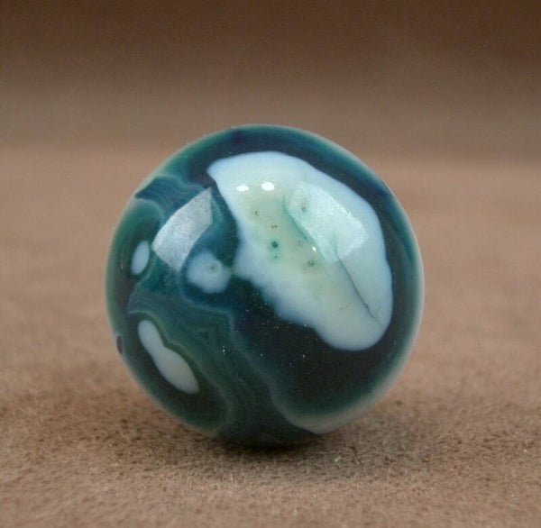 Epingle à chapeau ancienne perle d'agate bleue