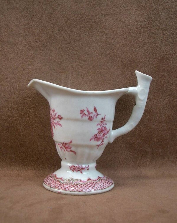 Hanap en porcelaine de Chine Compagnie des Indes XVIIIe siècle