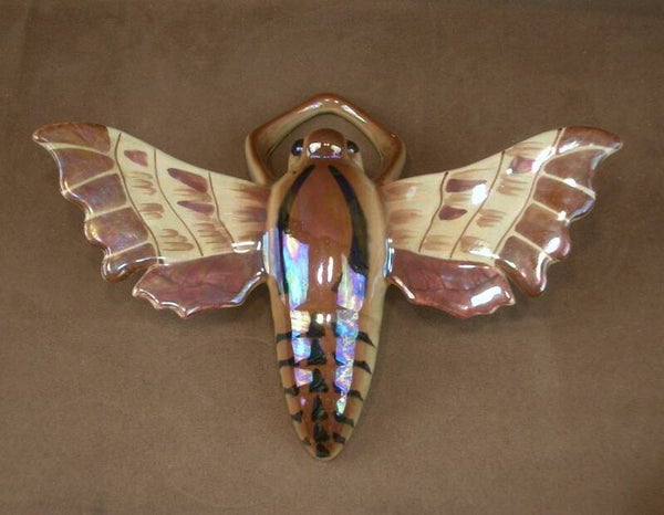 Bouquetière murale Art Nouveau Papillon en faience de Sarreguemines