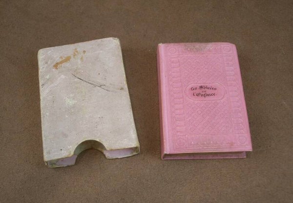 Rare Livre minuscule "Les soirées de l'enfance" Chez Marcilly à Paris vers 1830