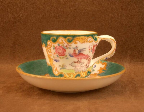 Tasse et sa sous-tasse en porcelaine de Minton