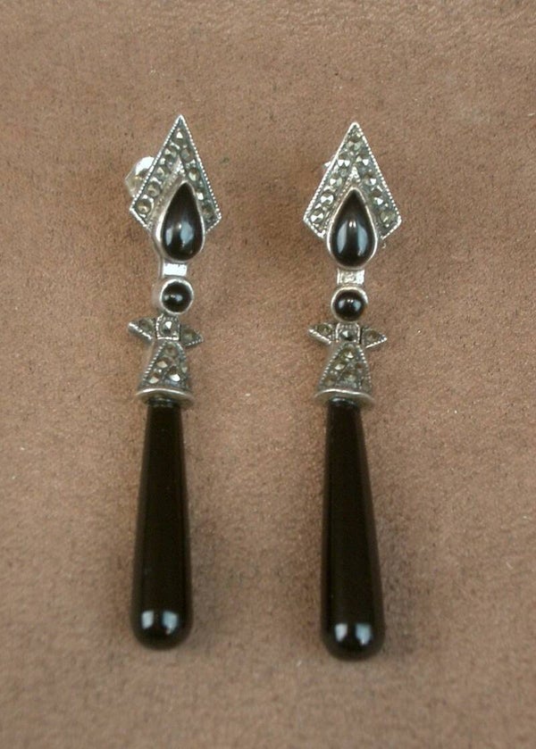 Paire de boucle d'oreilles pendantes Art déco en argent et Onyx