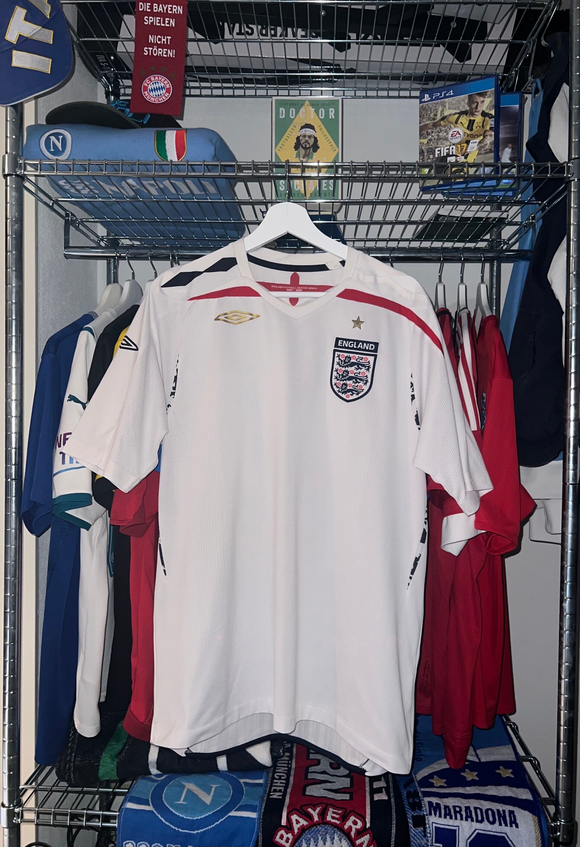 England national football team 2007-2009 - Home kit - Size M