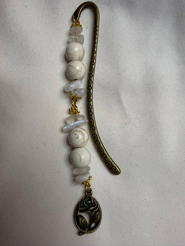 Bookmark - White Turquoise Beads and Labradorite Chips