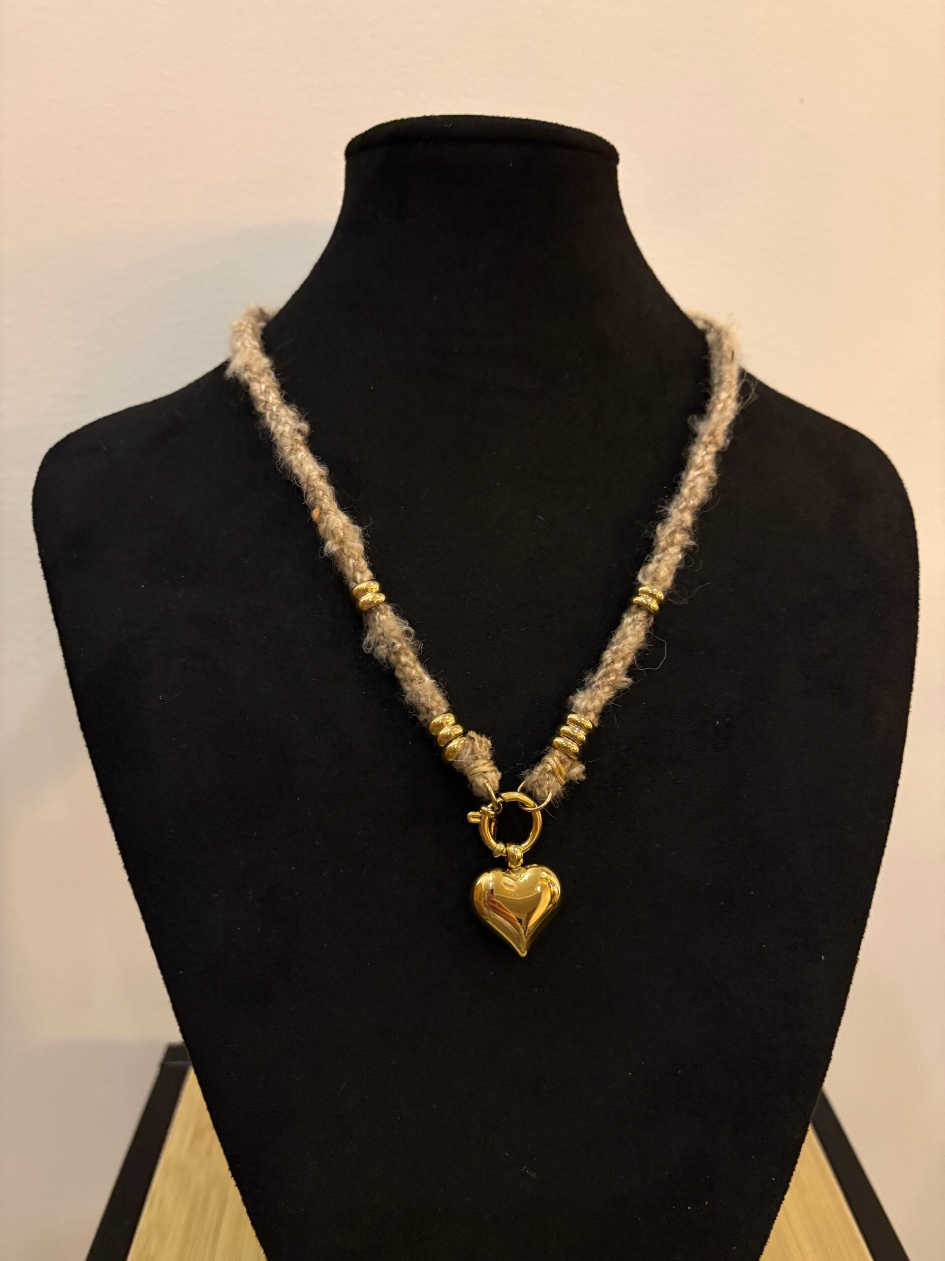 Brown heart necklace - gold