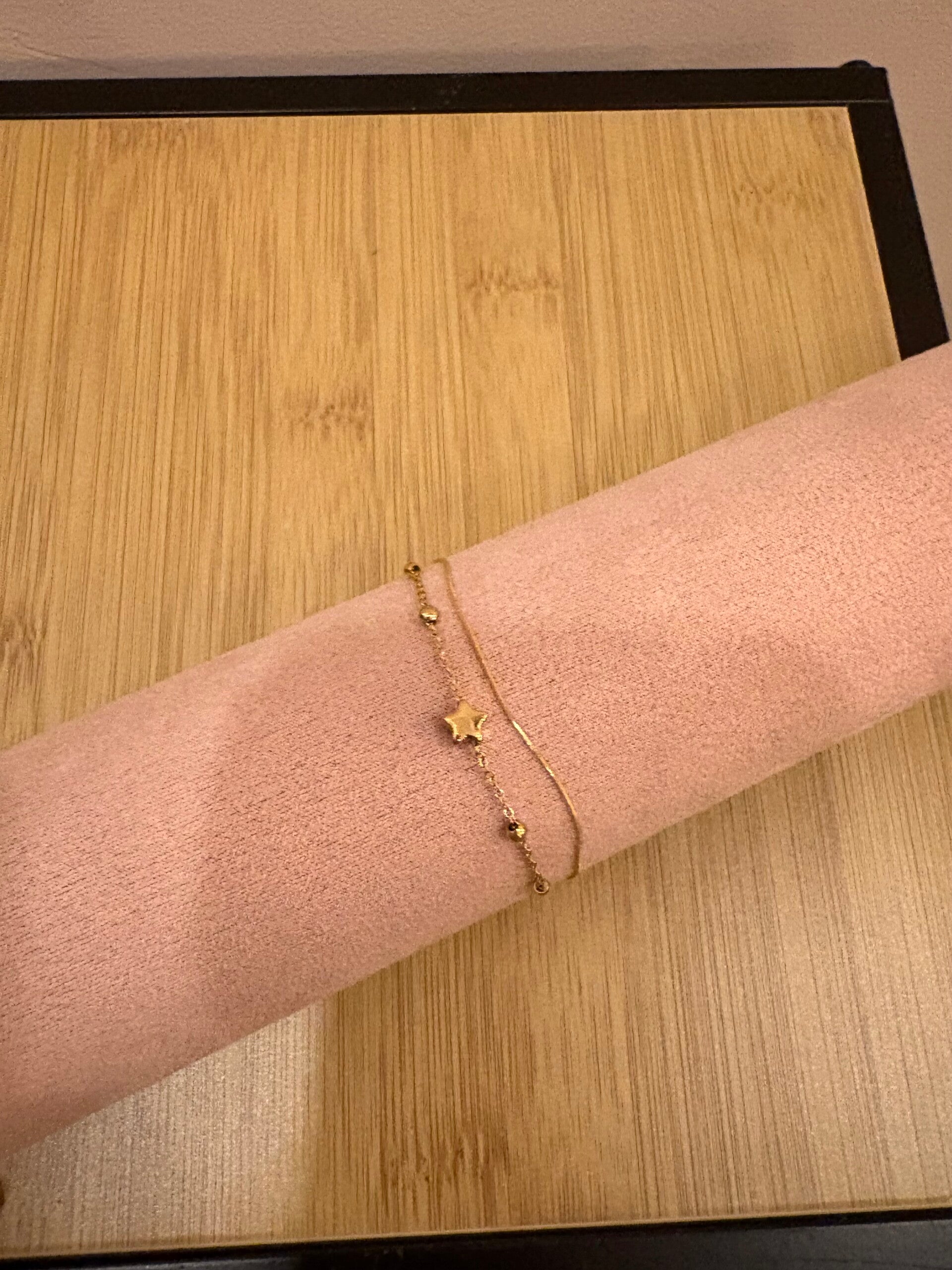 Mini star bracelet - gold