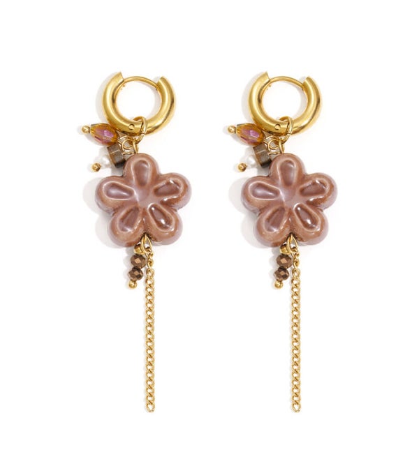 Flower drop earrings - gold