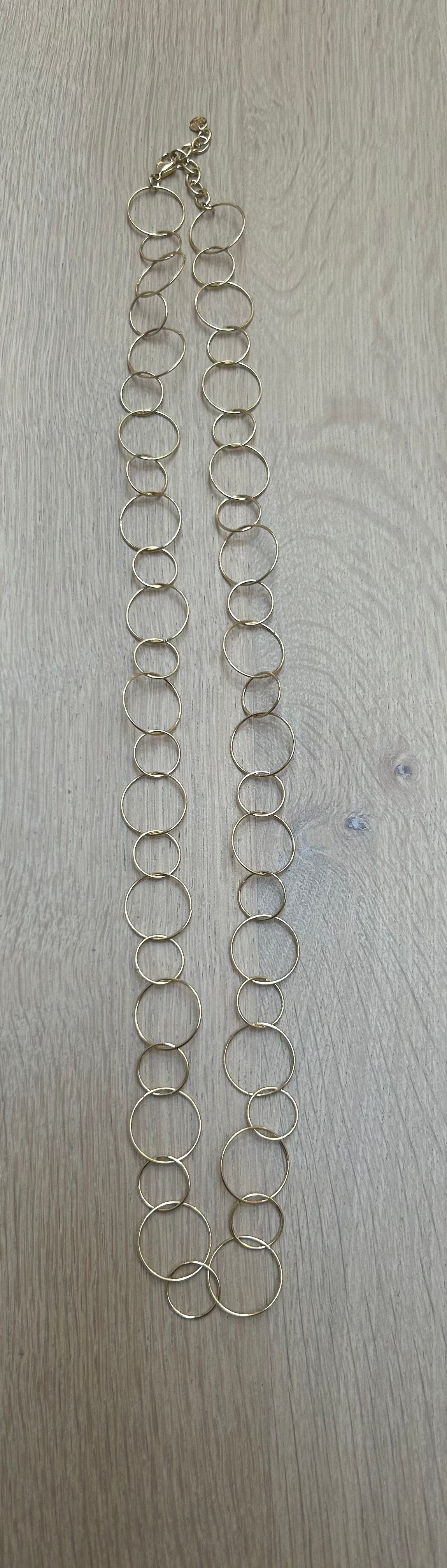 Loop necklace - gold