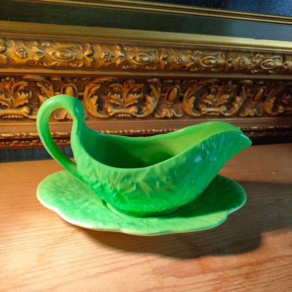 Vintage Crown Devon Green Majolica Gravy Boat & Underplate - Art Deco Era Sauce Boat