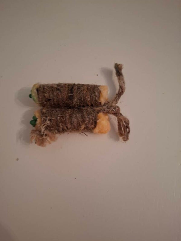 WATERPROOF MATCHES WRAPPED IN JUTS + SHIPPING