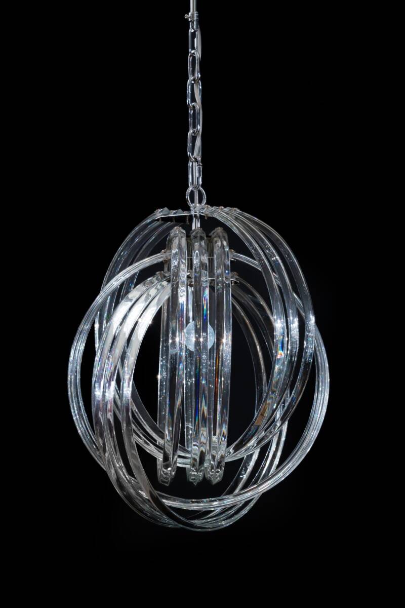 Nr B-18    Exclusief  Bol-lamp met kristallen gebogen staven . No 1