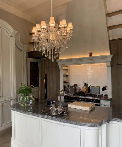 Nr A-5   Maria Theresia ovale kroonluchter met Swarovski kristal No 1