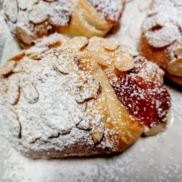 PASTRIES OF CHOICE (1DOZ)