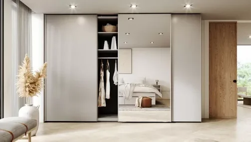 Schwebetürenschrank nach Maß