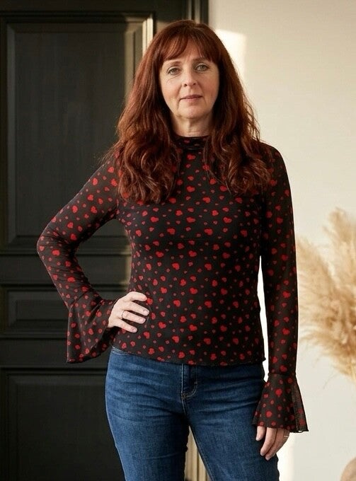 TOP  GRACE ✦ ZWART