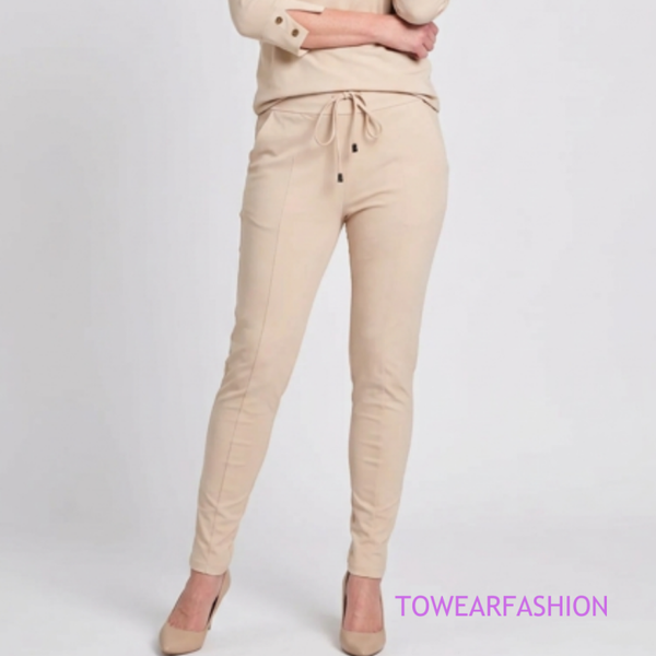 BROEK TRAVELSTOF INEZ // Beige // Mepa