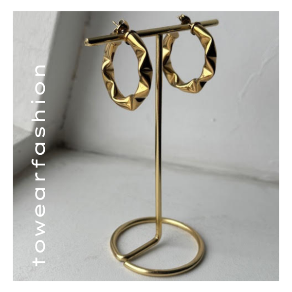 OORBELLEN CRINKLE ✦ GOUD