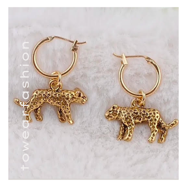 OORBELLEN PANTER ✦ GOUD