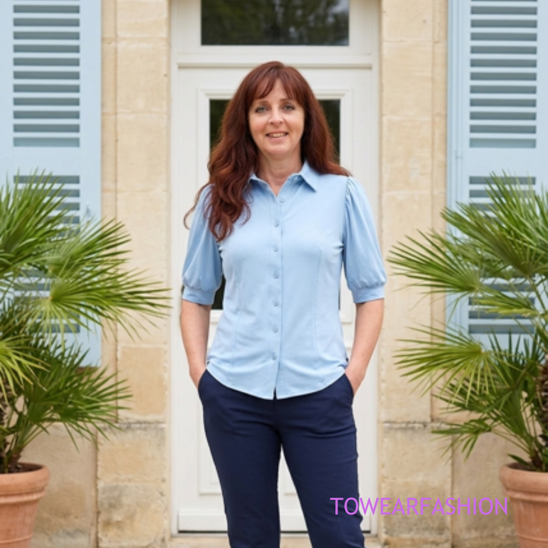 Top Lois // Lichtblauw