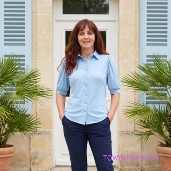 Top Lois // Lichtblauw