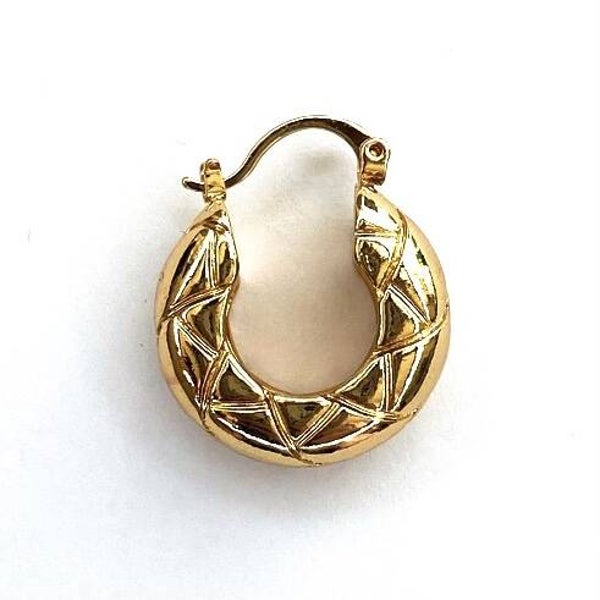 GOLDEN HOOP