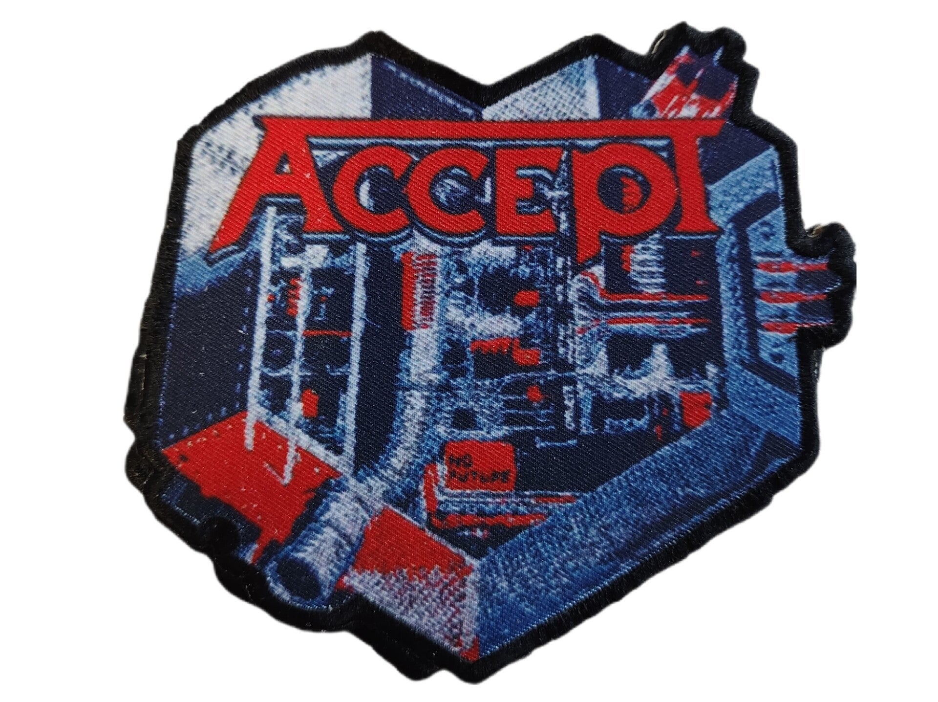 PARCHE ACCEPT METAL HEART