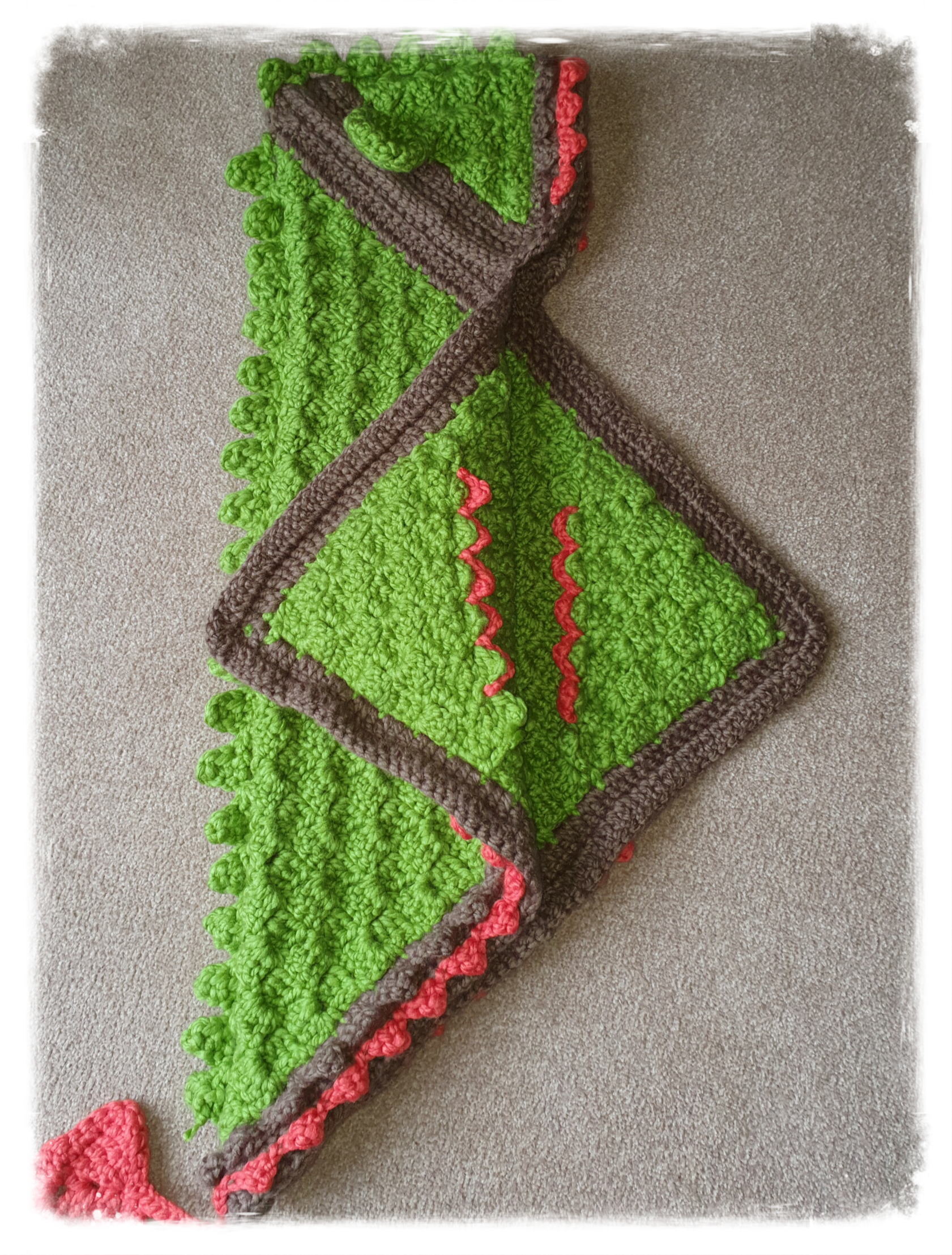 Fairytale hooded blanket....Dragon