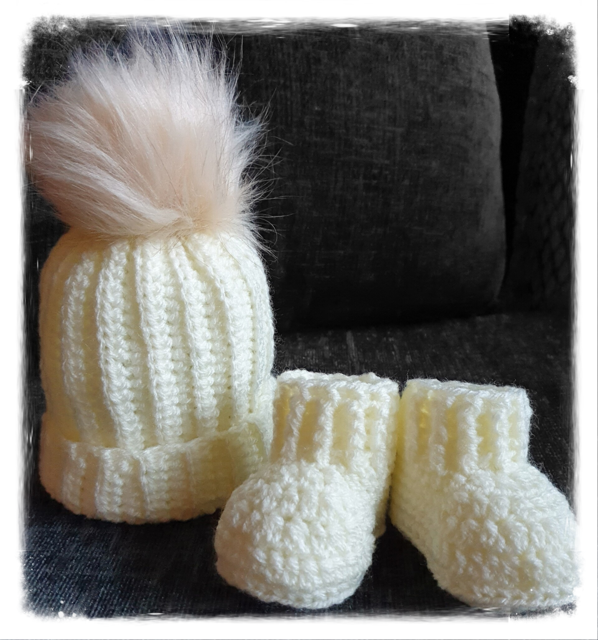Newborn Baby hat with fake faux bobble and matching Booties
