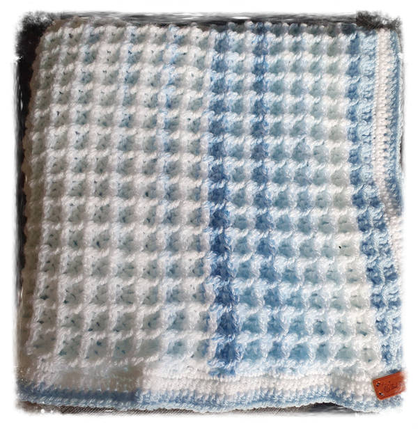 Waffle stitch chunky baby blanket