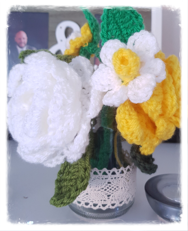 Small jar of Happy flowers